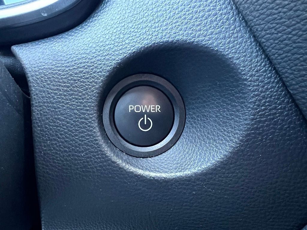 2024 Toyota Corolla Cross Hybrid XSE