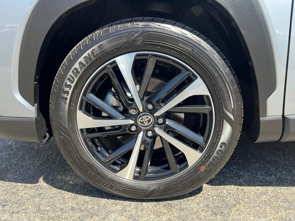 2024 Toyota Corolla Cross Hybrid XSE