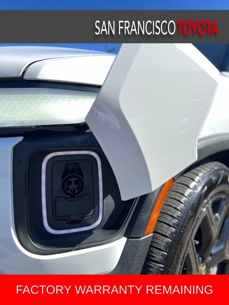 2024 Rivian R1S Adventure