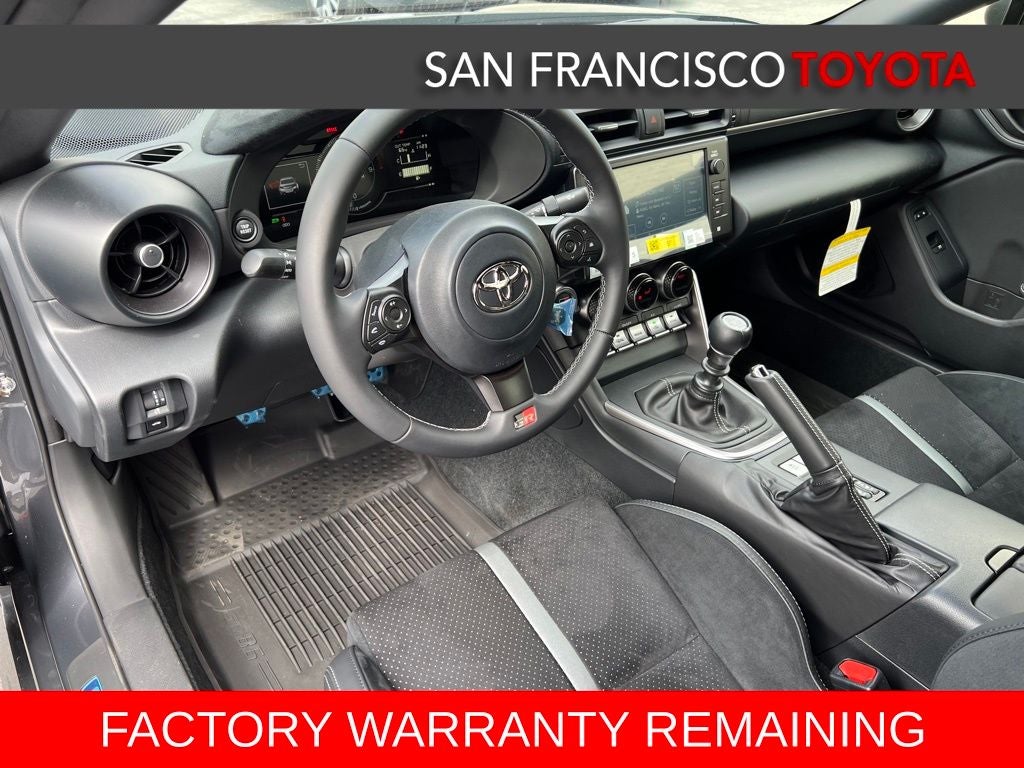 2025 Toyota GR86 Premium