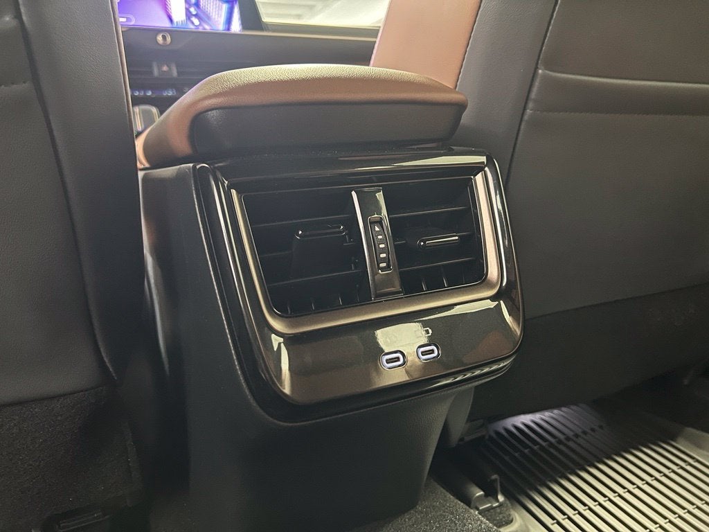 2026 Toyota Crown Signia XLE