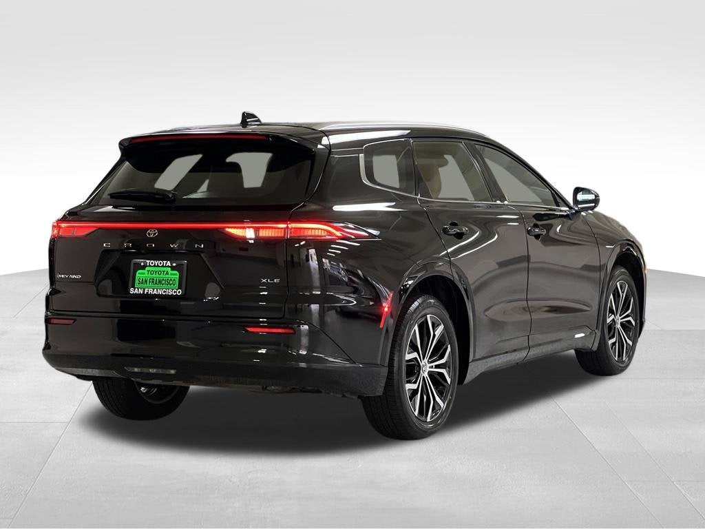 2026 Toyota Crown Signia XLE