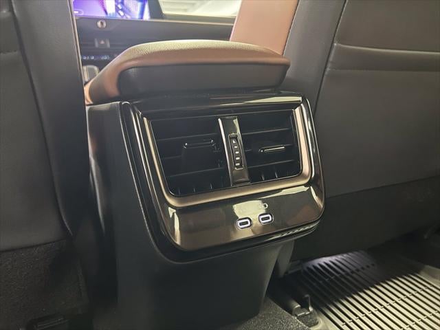 2026 Toyota Crown Signia XLE