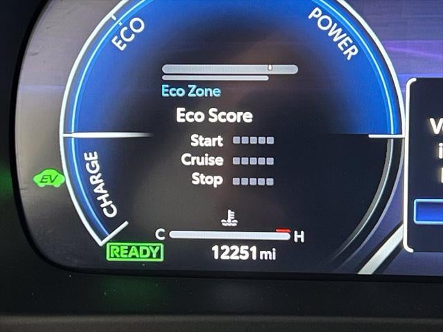 2026 Toyota Crown Signia XLE