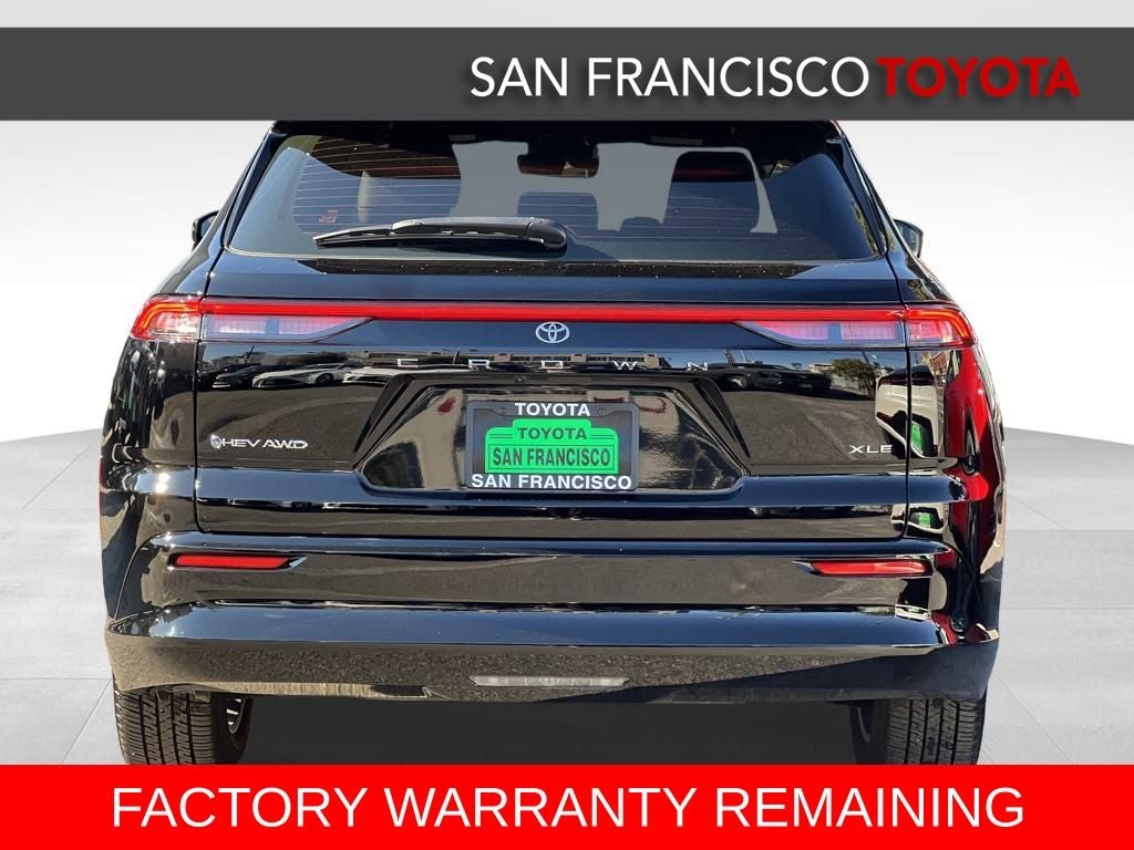 2025 Toyota Crown Signia XLE