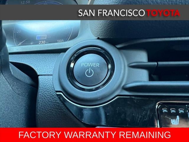 2025 Toyota Crown Signia XLE