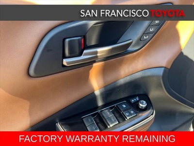 2025 Toyota Crown Signia XLE