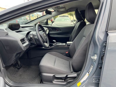 2023 Toyota Prius LE