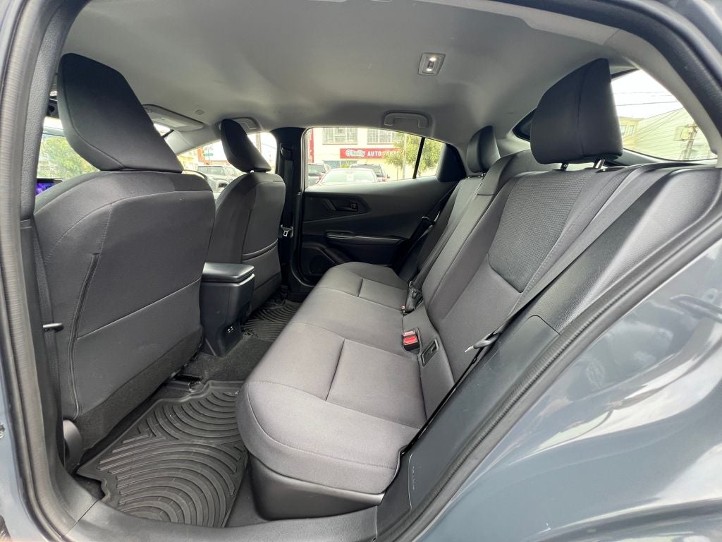 2023 Toyota Prius LE