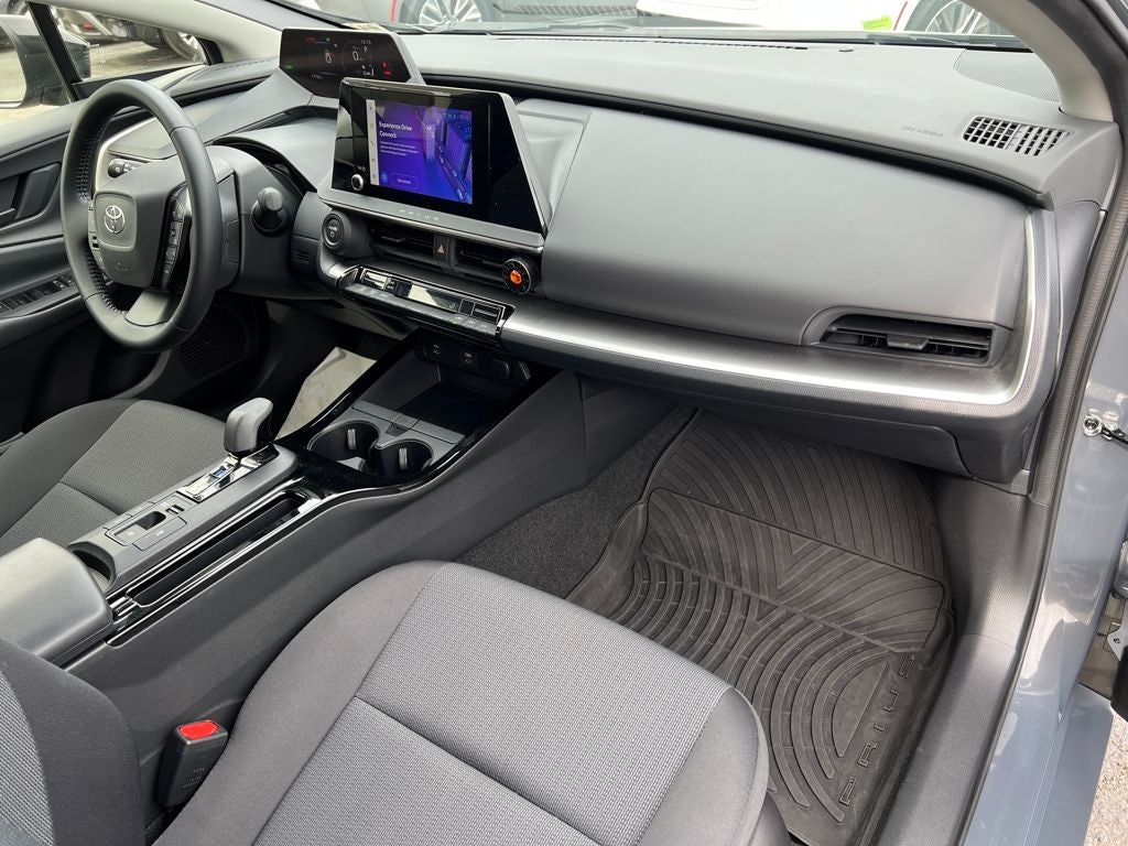 2023 Toyota Prius LE