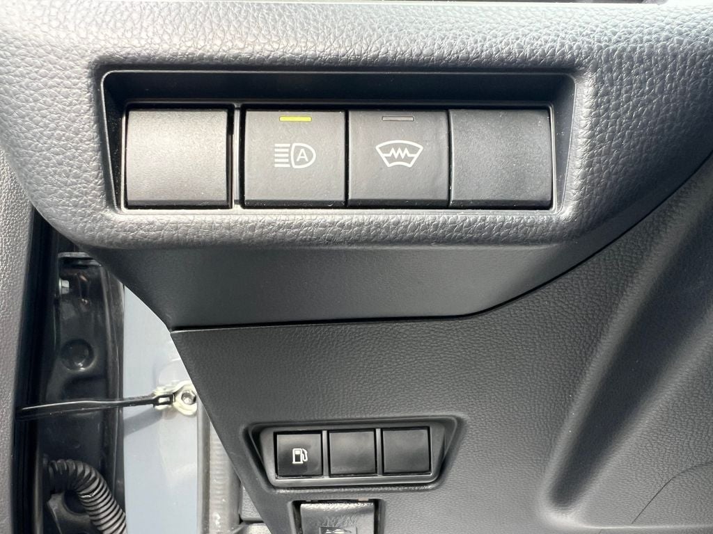 2023 Toyota Prius LE