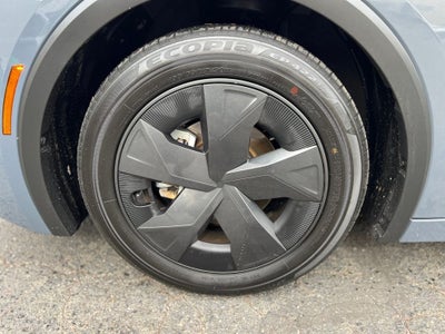 2023 Toyota Prius LE