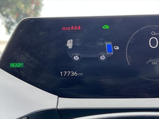 2023 Toyota Prius LE