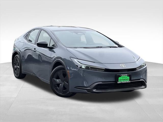 2023 Toyota Prius LE