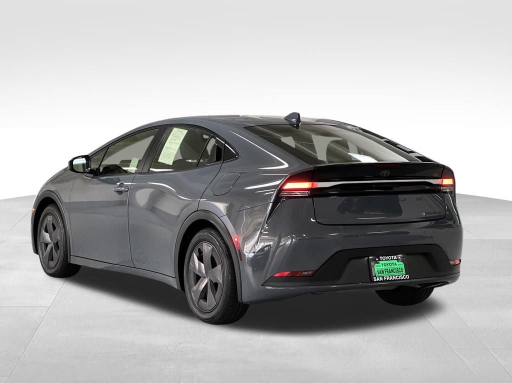 2024 Toyota Prius Prime SE