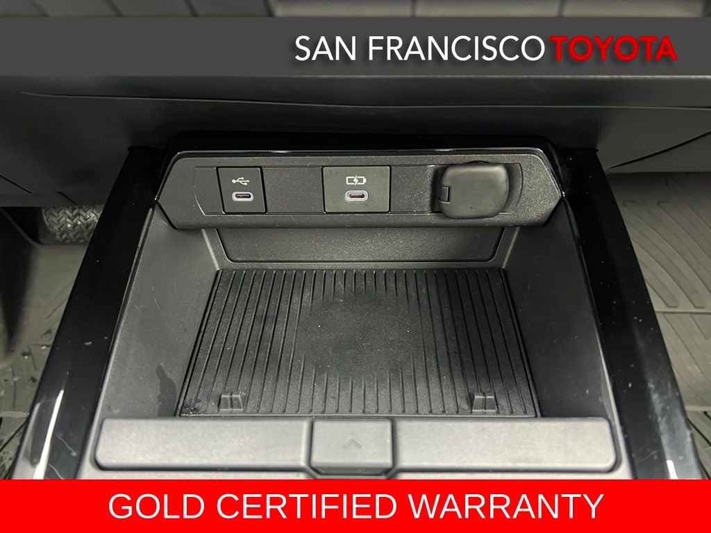 2023 Toyota Prius XLE