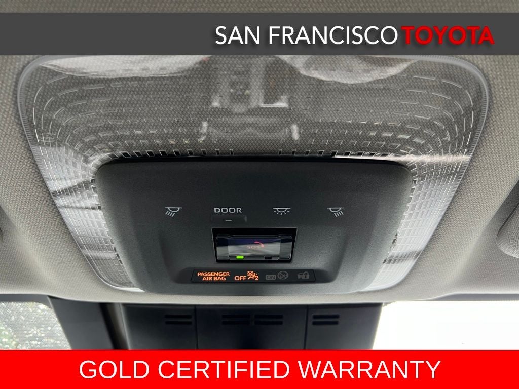 2023 Toyota Prius XLE