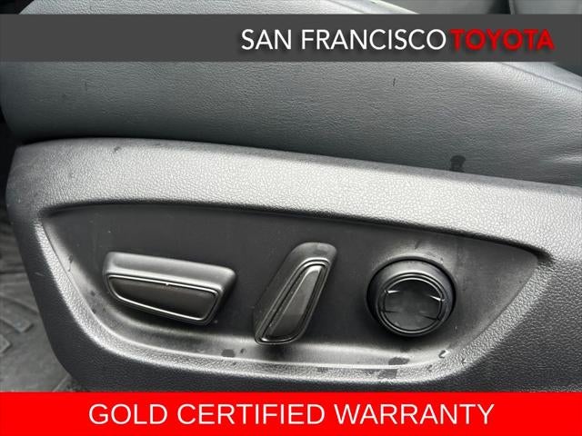 2023 Toyota Prius XLE