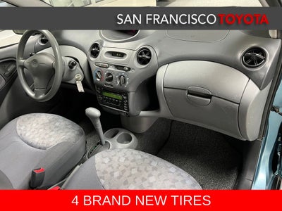 2000 Toyota Echo 4dr Sdn Auto