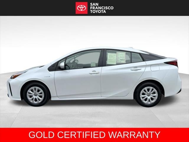 2022 Toyota Prius LE
