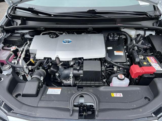 2022 Toyota Prius LE
