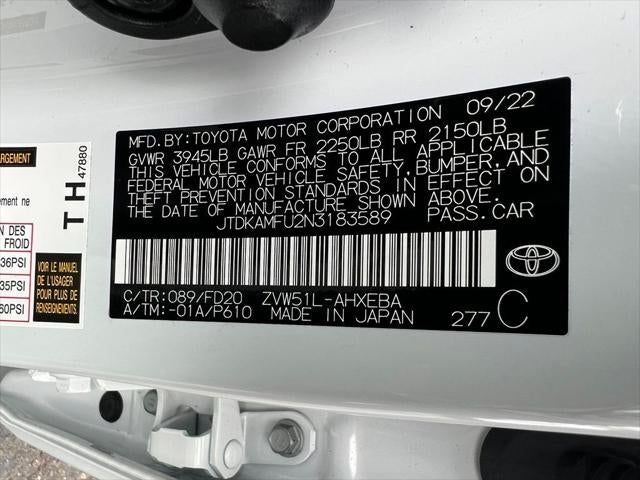 2022 Toyota Prius LE
