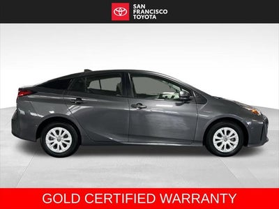 2022 Toyota Prius LE