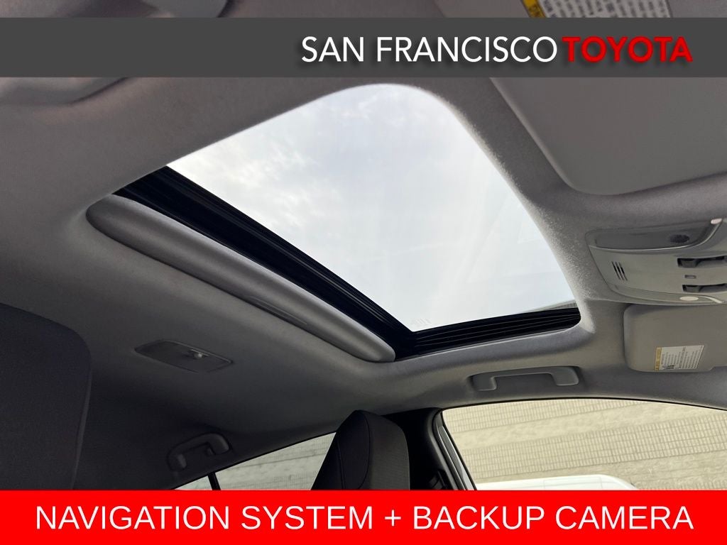 2016 Toyota Prius Three