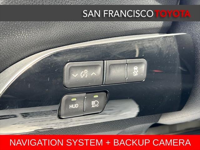 2016 Toyota Prius Three