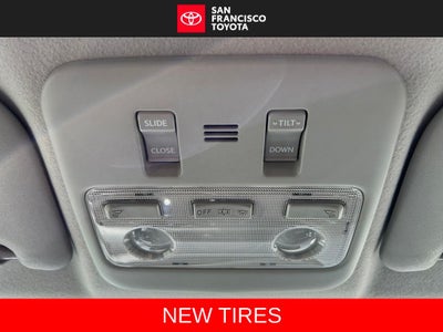 2014 Toyota Prius c Four