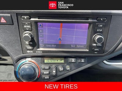 2014 Toyota Prius c Four