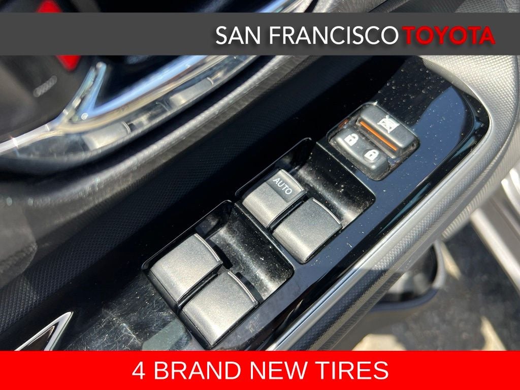 2015 Toyota Prius c Three