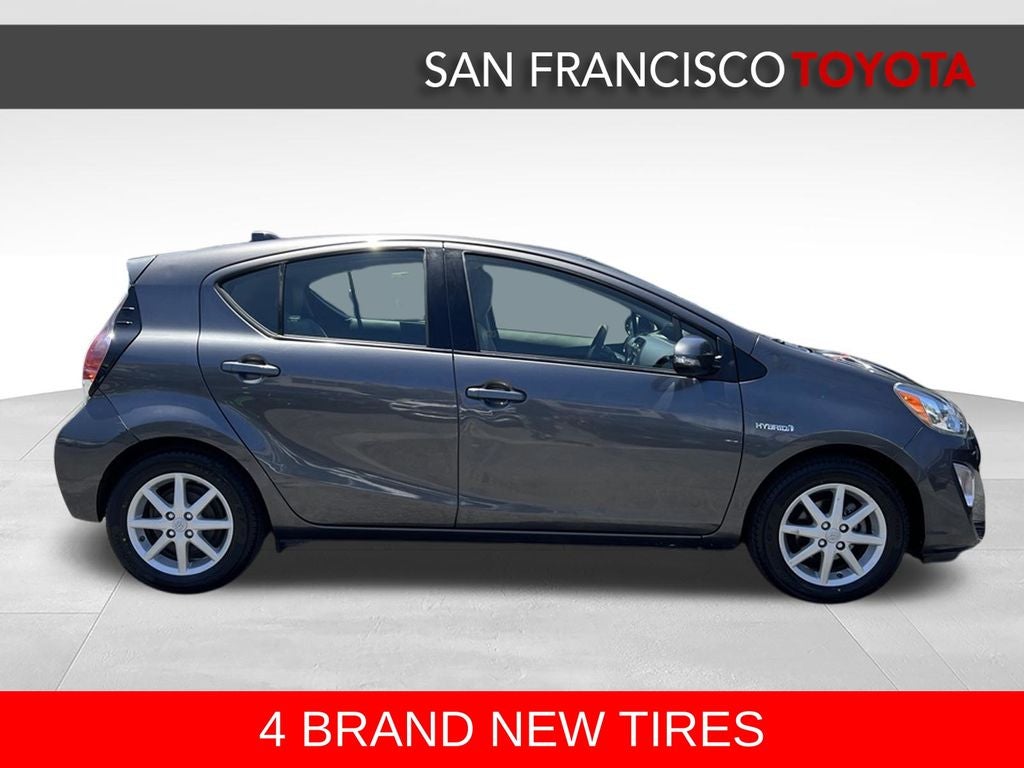 2015 Toyota Prius c Three