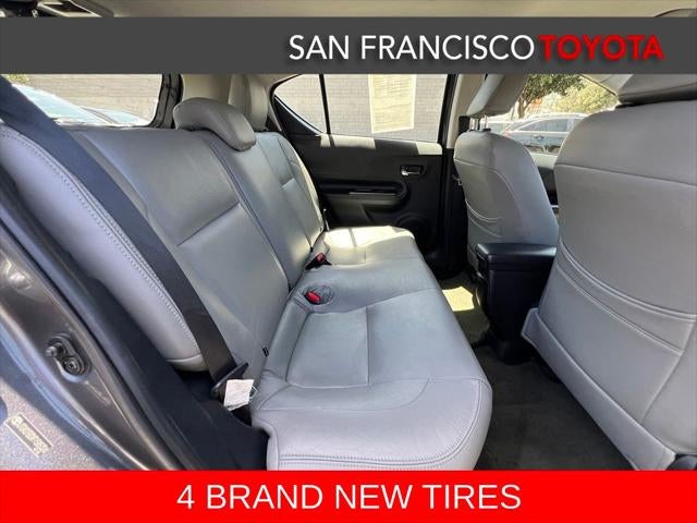 2015 Toyota Prius c Three