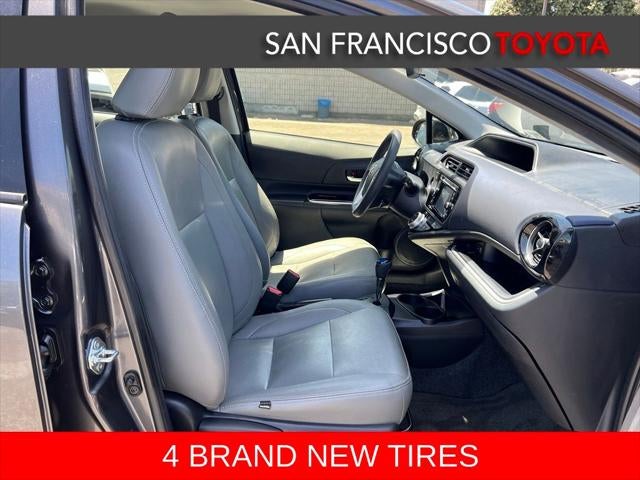 2015 Toyota Prius c Three