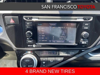 2015 Toyota Prius c Three