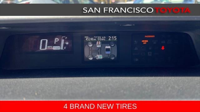 2015 Toyota Prius c Three