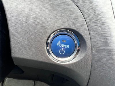 2012 Toyota Prius Plug-in Advanced
