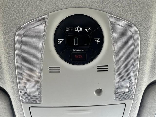 2012 Toyota Prius Plug-in Advanced