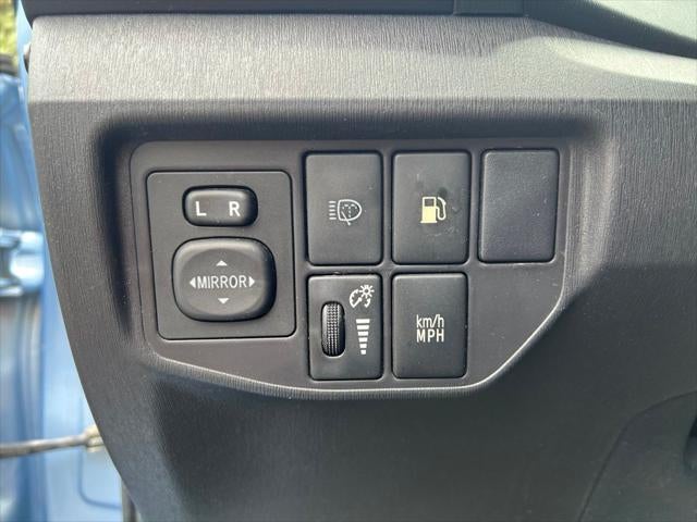 2012 Toyota Prius Plug-in Advanced