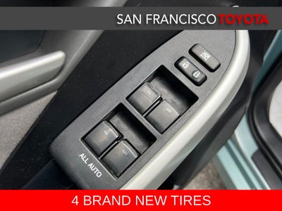 2012 Toyota Prius Three