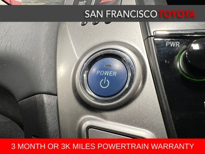 2015 Toyota Prius v Four