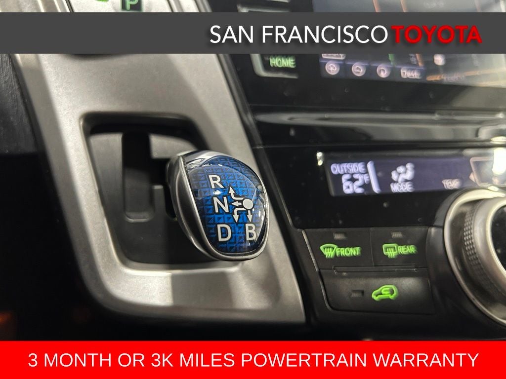2015 Toyota Prius v Four