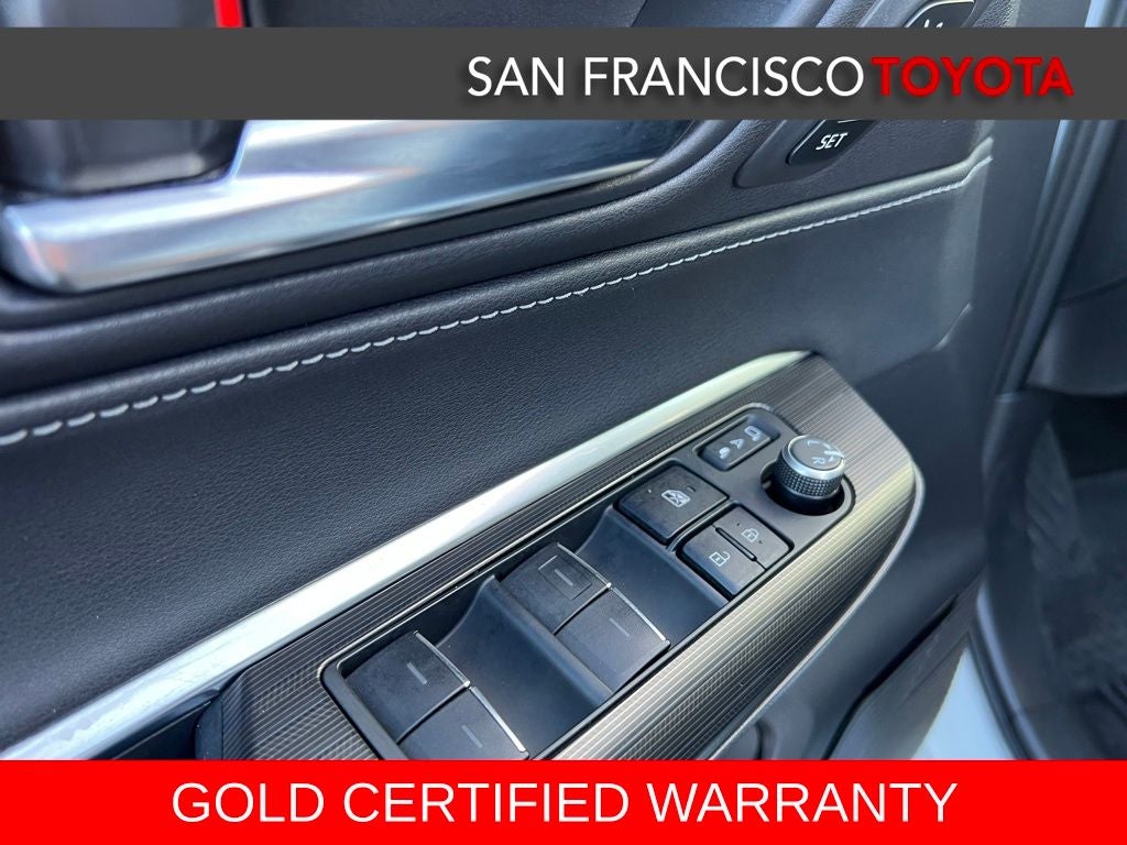 2023 Toyota Venza Nightshade