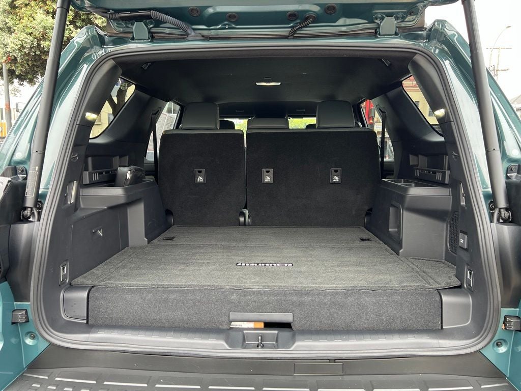 2025 Toyota 4Runner i-FORCE MAX Hybrid Trailhunter