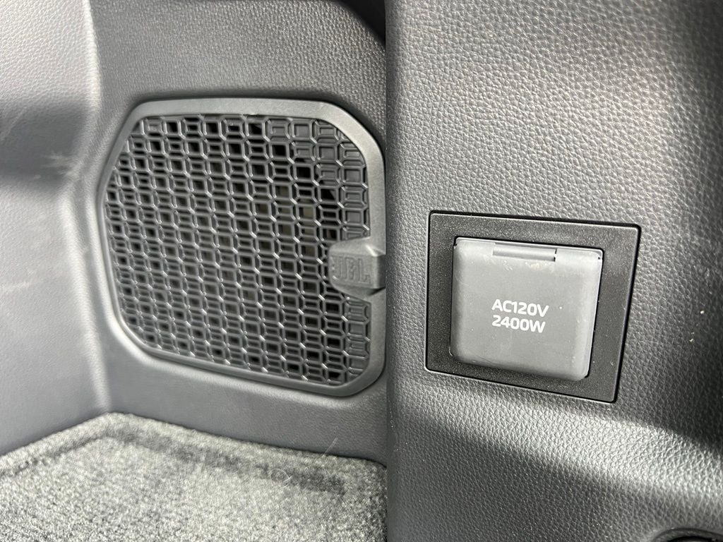 2025 Toyota 4Runner i-FORCE MAX Hybrid Trailhunter