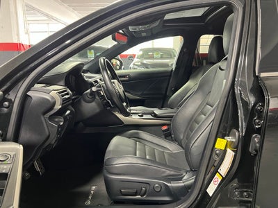 2019 Lexus IS 350