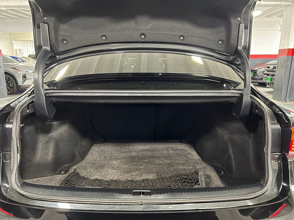 2019 Lexus IS 350
