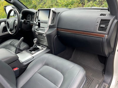 2020 Toyota Land Cruiser Heritage Edition