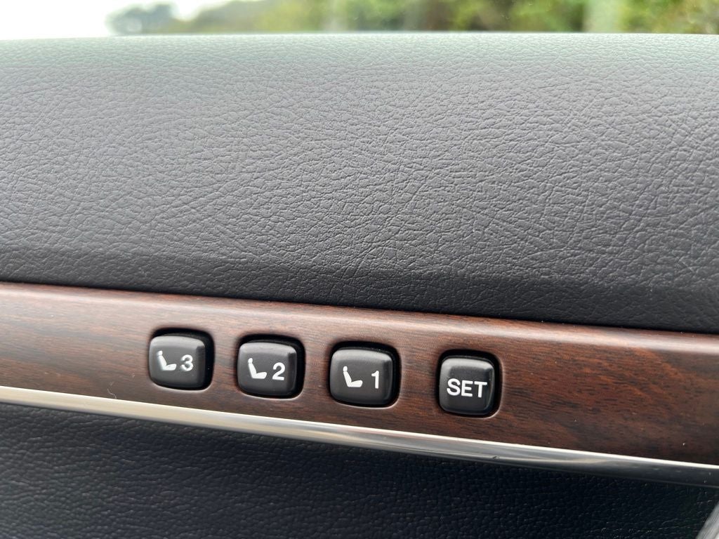 2020 Toyota Land Cruiser Heritage Edition